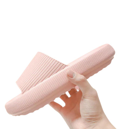 <transcy>Slippers</transcy>